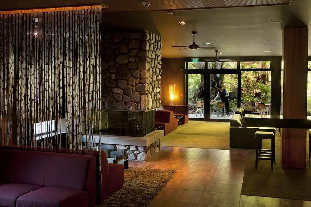 Legacy Te Waonui Hotel Франц-Йосиф Екстер'єр фото