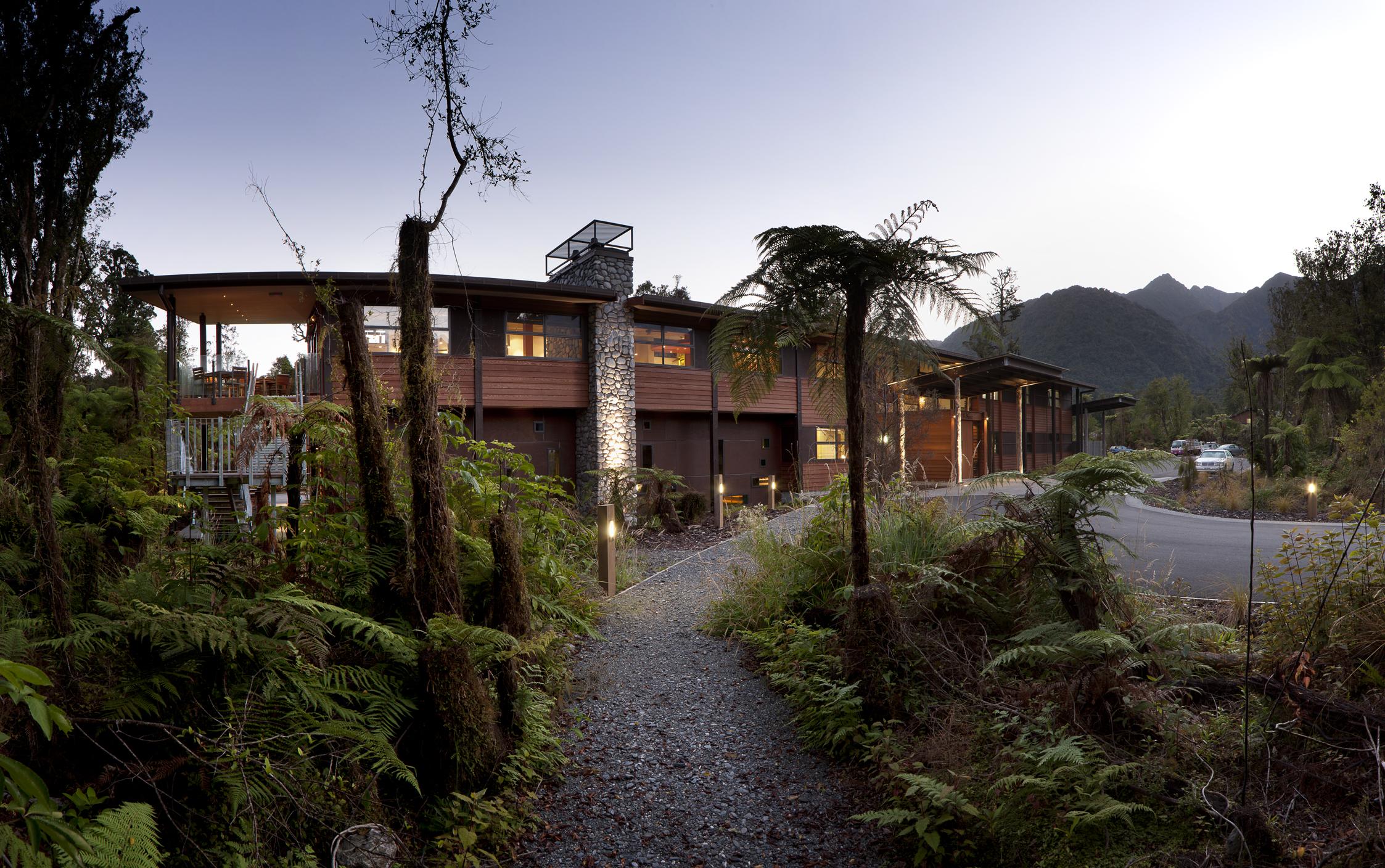 Legacy Te Waonui Hotel Франц-Йосиф Екстер'єр фото